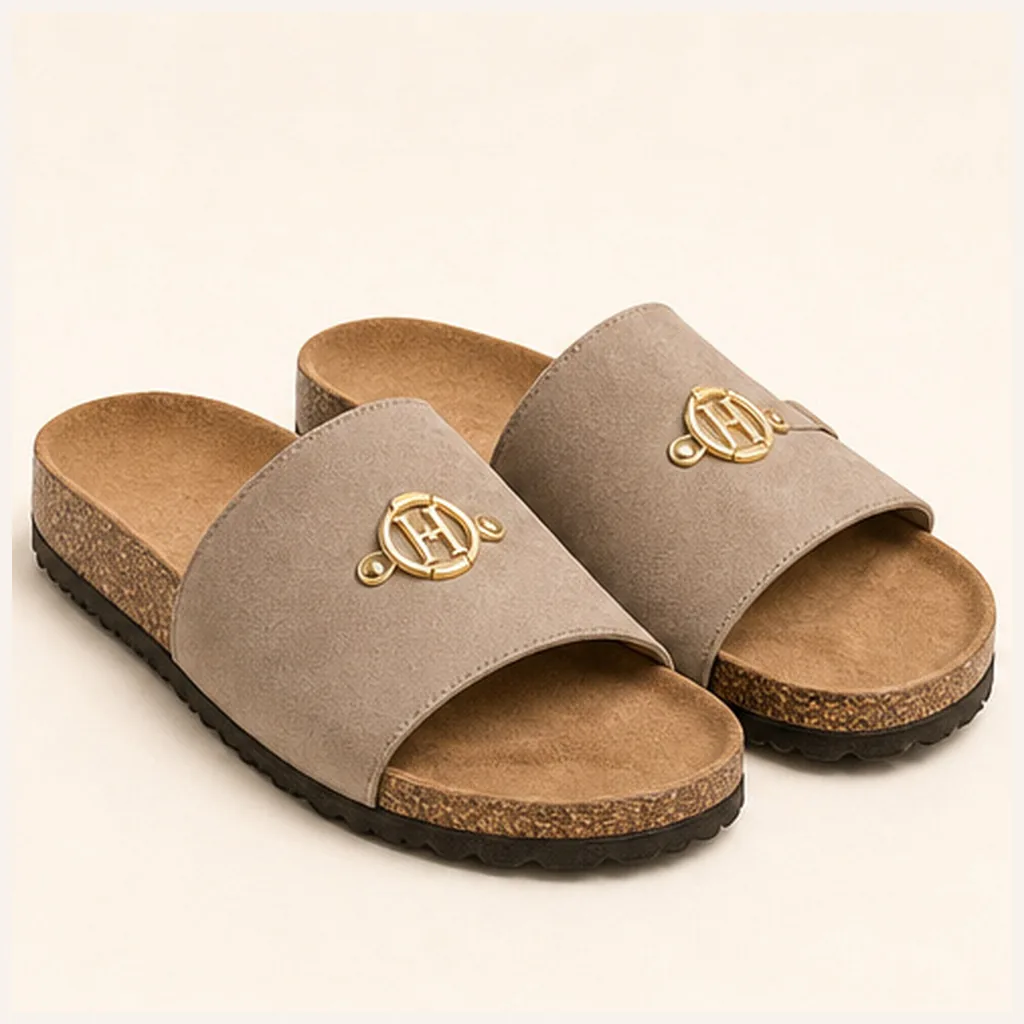 Unisex Slipper 03
